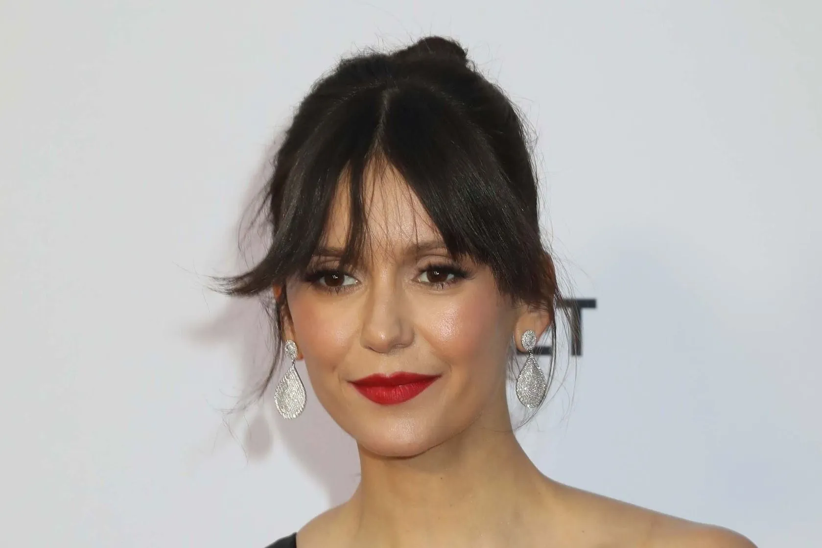 Nina Dobrev őrjítő testet villantott rajongóinak!