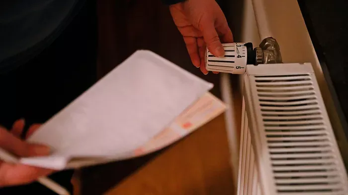 A januári rezsistop 3,3 millió háztartást érint