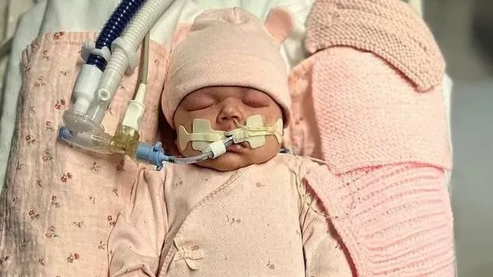 Meghalt egy újszülött kislány a bábák miatt