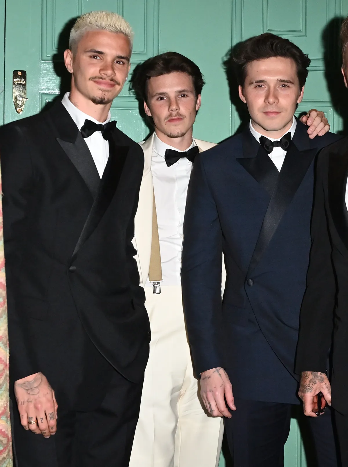 Brooklyn Beckham szerint szülei testvéreit is ellene uszították