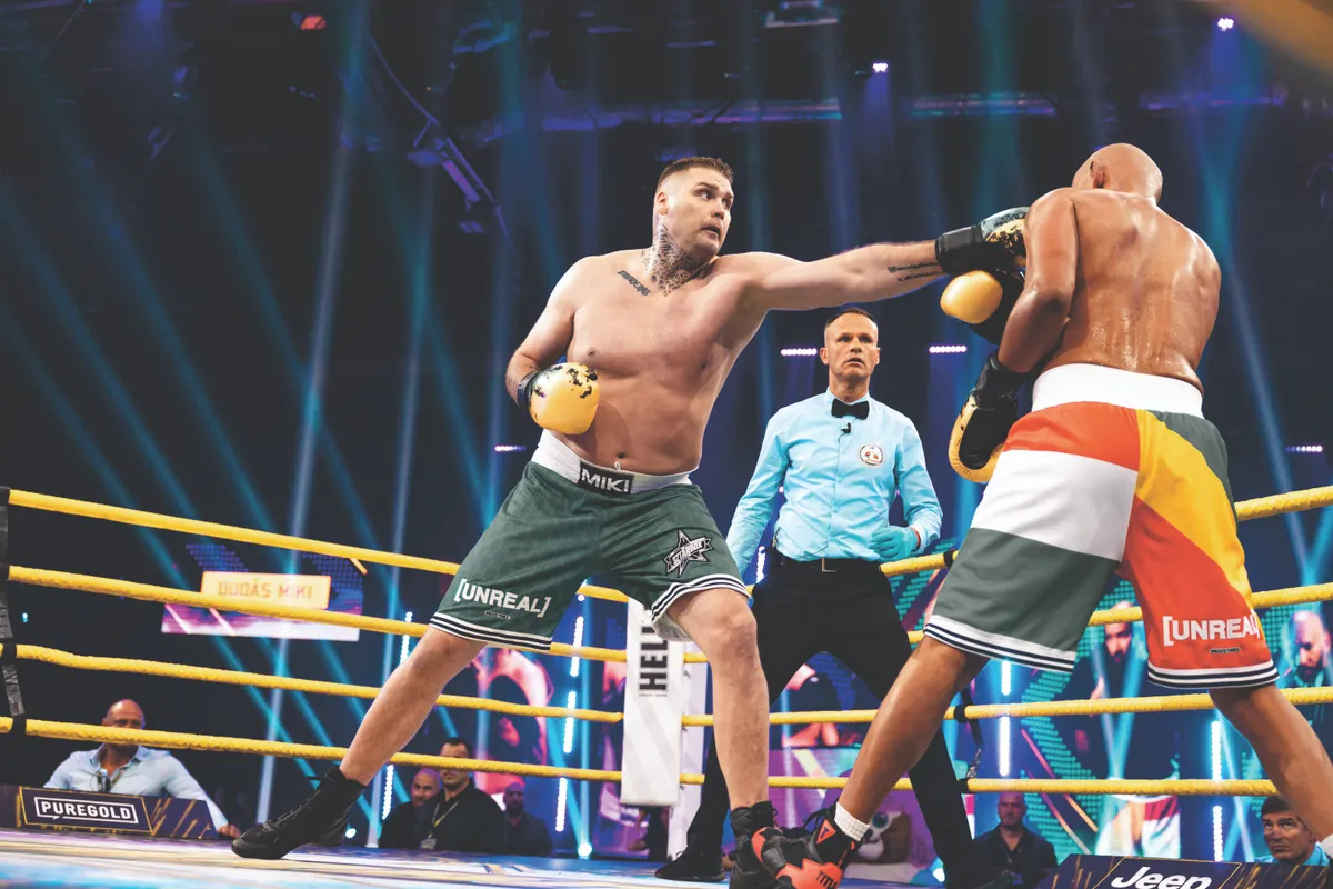 Az utóbbi időben maga is úgy hitte, lassan ismét révbe ér, a SztárBox sikere is ezt erősítette benne 