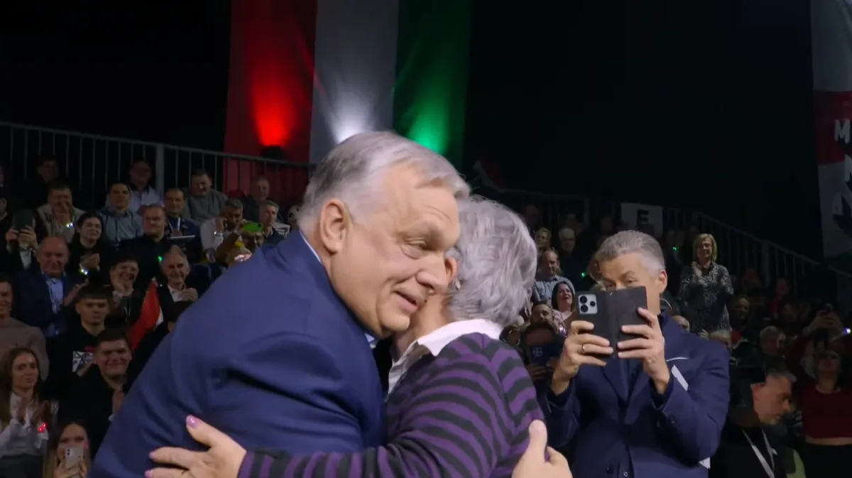 2026.01.31.DPK-Háborúellenes gyűlés-Hatvan