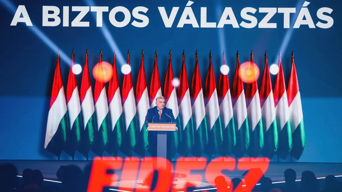 Orbán Viktor
2026_01_10
Budapest
fidesz kongresszus szelfi   vége