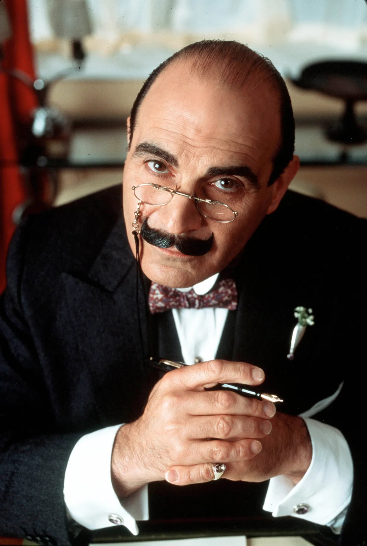 David Suchet Hercule Poirot szerepében.