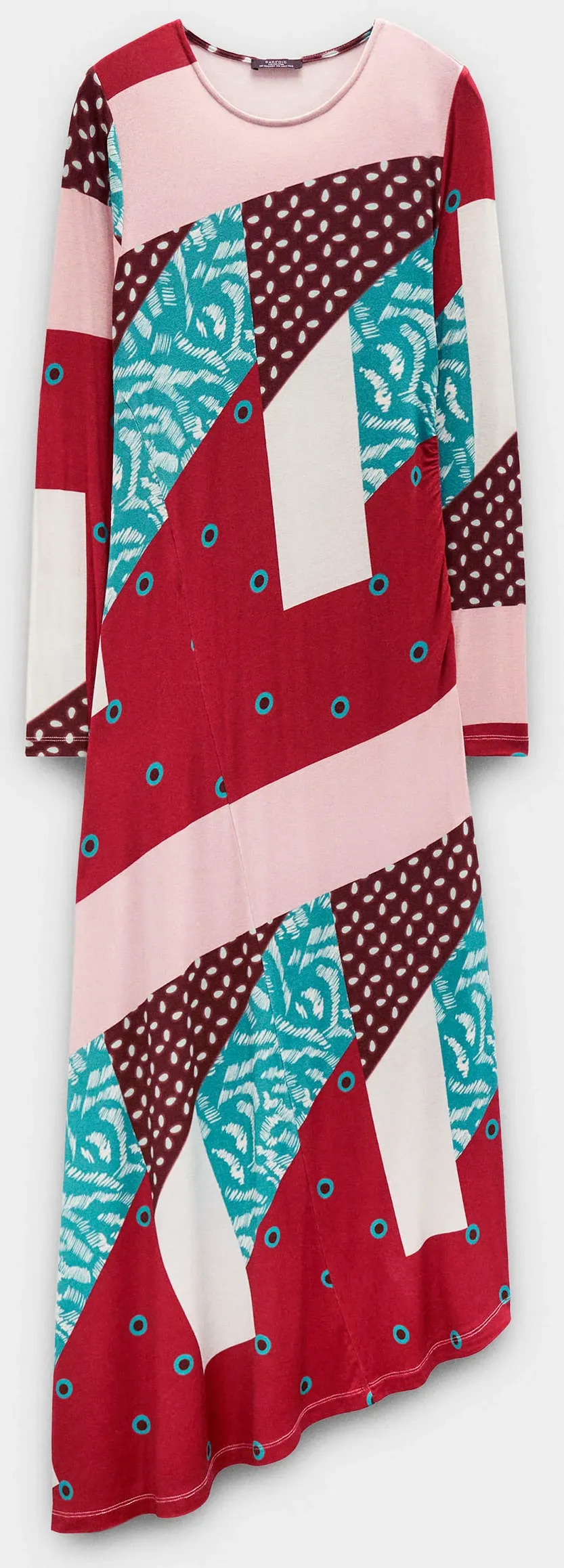 Karcsúsító tippek: mintás ruha Parfois, 13 995 Ft