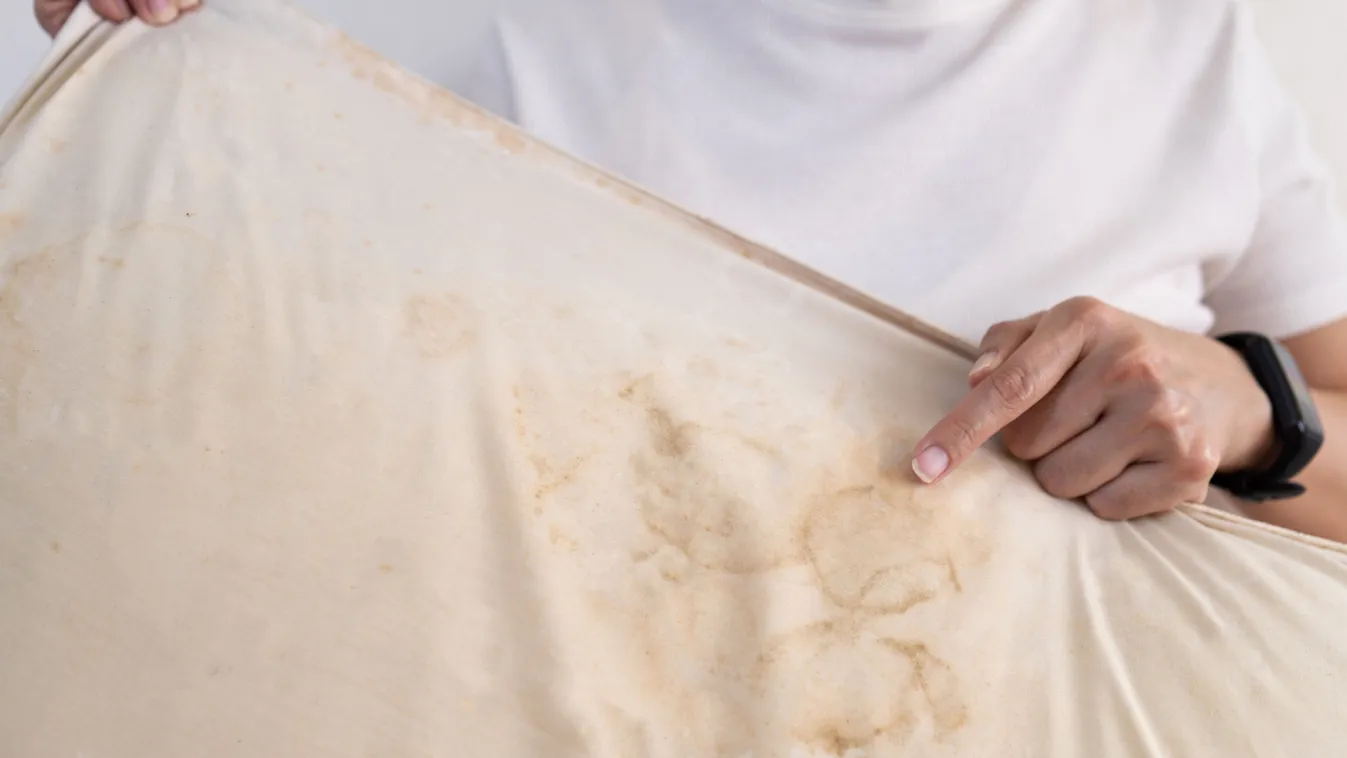 Párnatisztítás a sárga foltok ellen