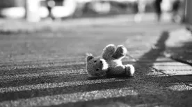 „Ez nem egy lezárt veszteség” – Pszichológus árulja el, mit él át egy szülő, amikor eltűnik a gyermeke