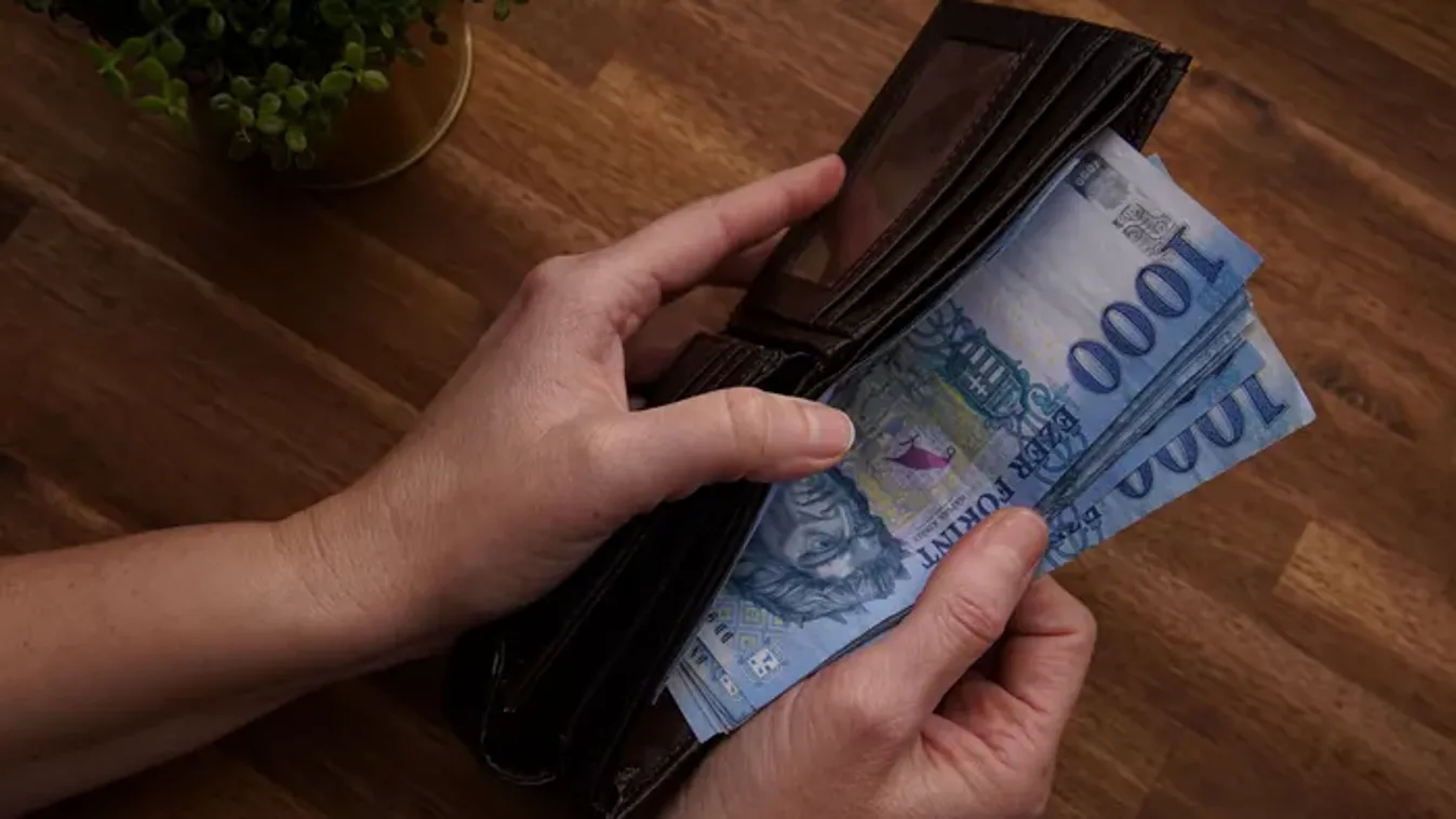 Nálad is ott lapulhat: fontos dátumot osztottak meg a régi 1000 forintos bankjegyről