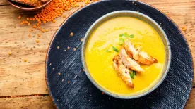 Filléres currys vöröslencse krémleves téli estékre – Az ízbomba, amivel az egész családot lenyűgözheted