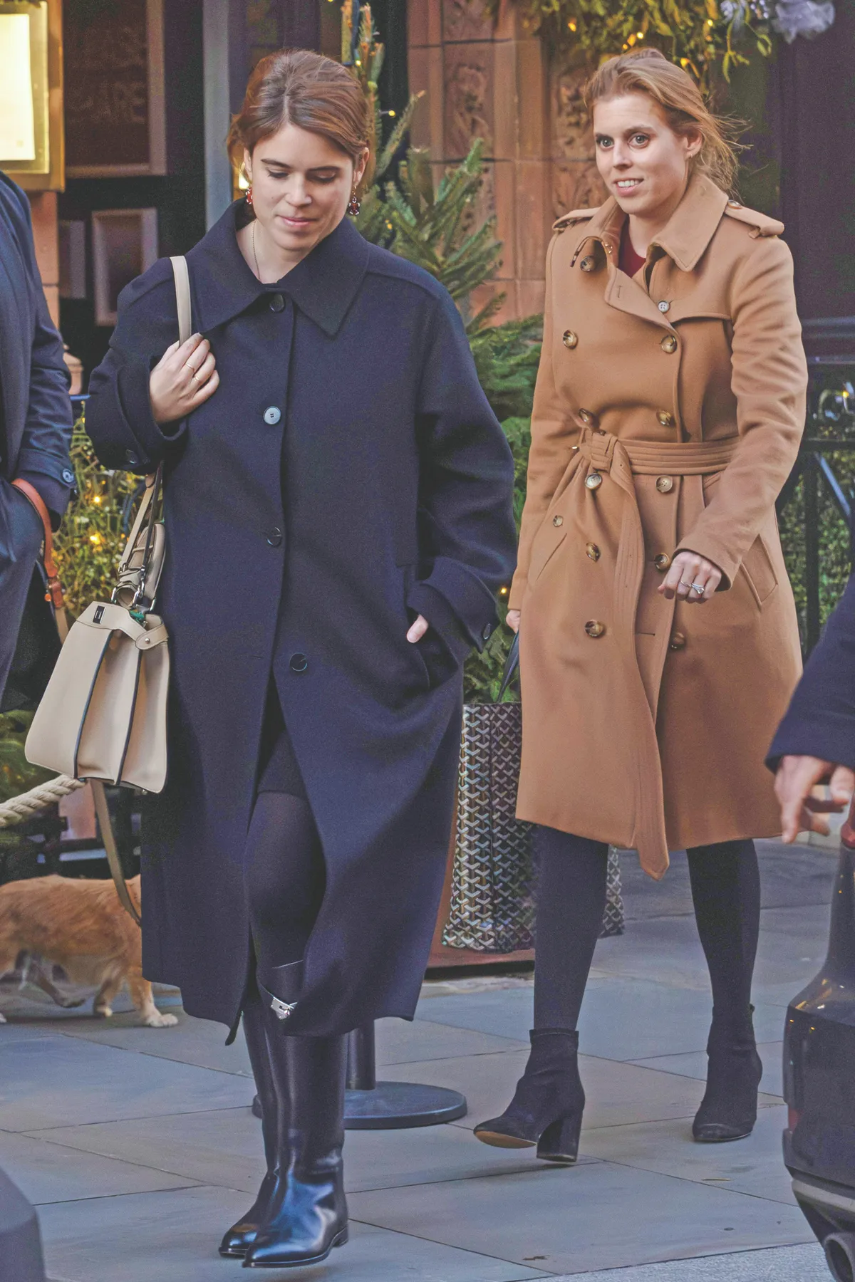 Sarah Ferguson kifosztja a saját lányait.