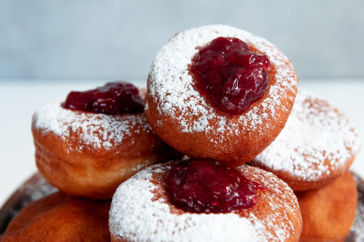 Farsangi fánk recept eperlekvárral