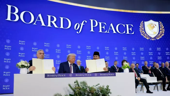 Orbán Viktor: Megalapítottuk a Béketanácsot!