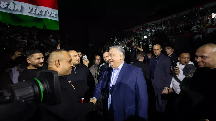 Orbán Viktor: Üzenjük a tiszásoknak, hogy...