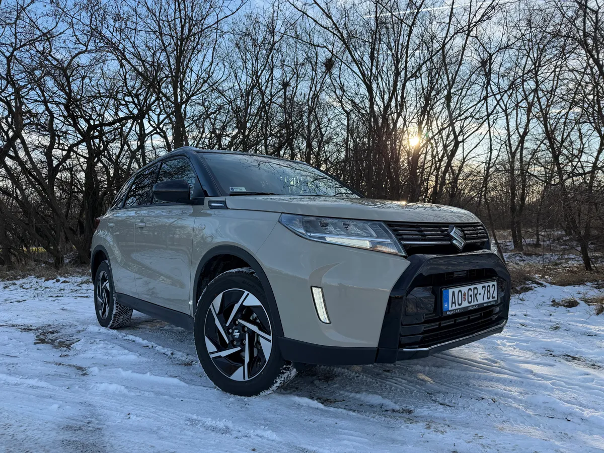 Suzuki Vitara teszt: egy fotó az autóról.