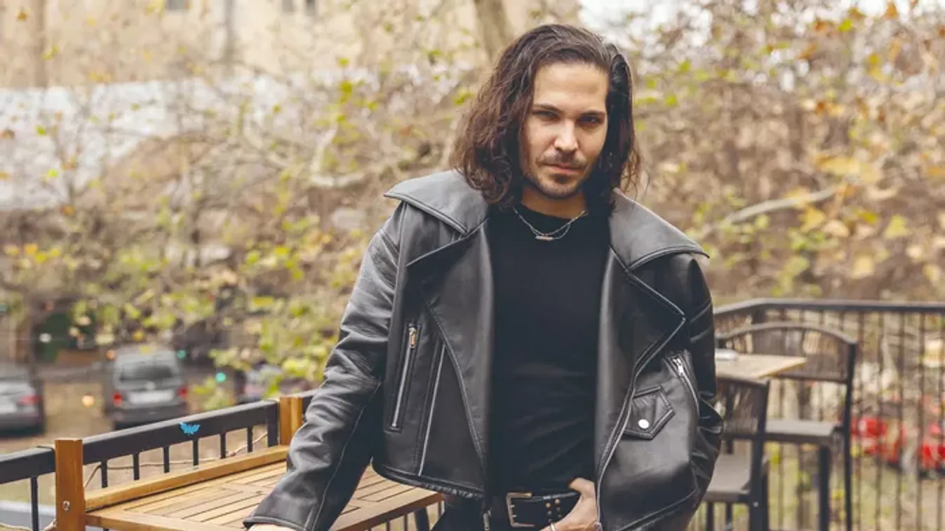 Ezt gondolja az extrém ruhadarabokról Szalay Bence