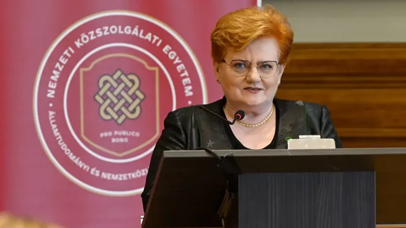 Szalai Piroska: a háborúellenes kiállás mindenhol óriási tömegeket mozgat meg