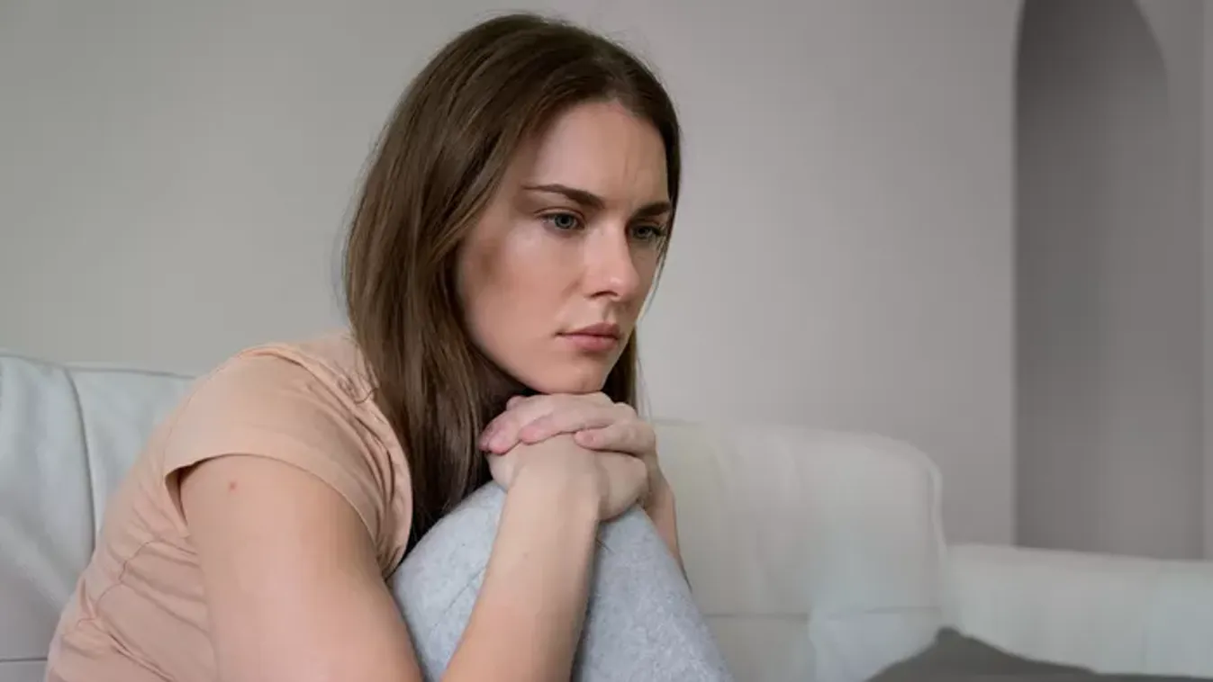 Kitiltották a lánybúcsúról, kiborult a barátnő