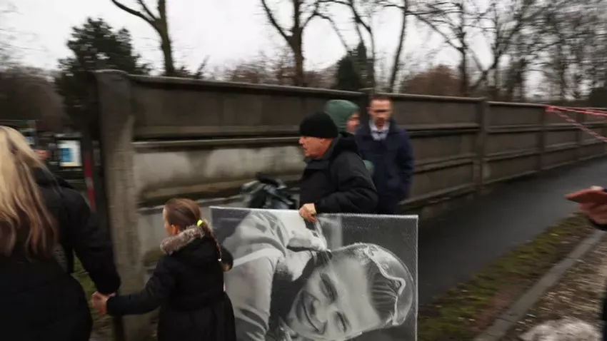 Dudás Miki temetése: képeken a szívszorító szertartás