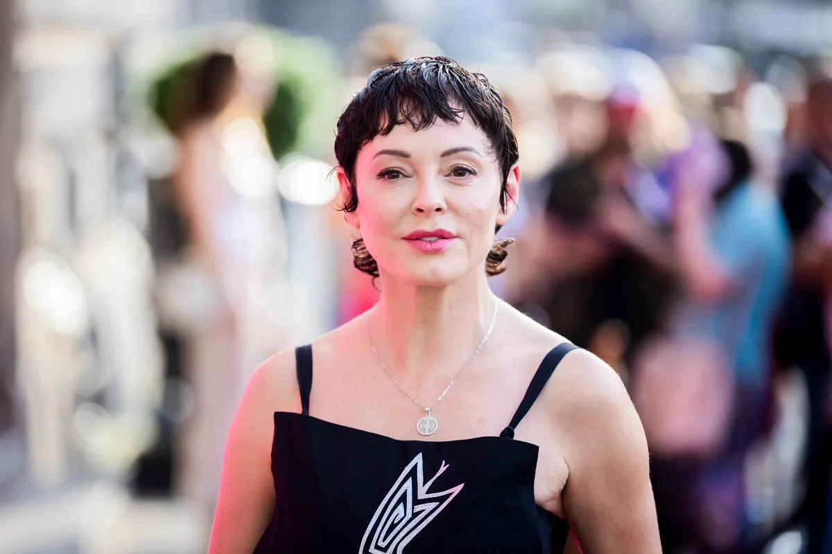  Rose McGowan, Event organized by the "Women 100" network