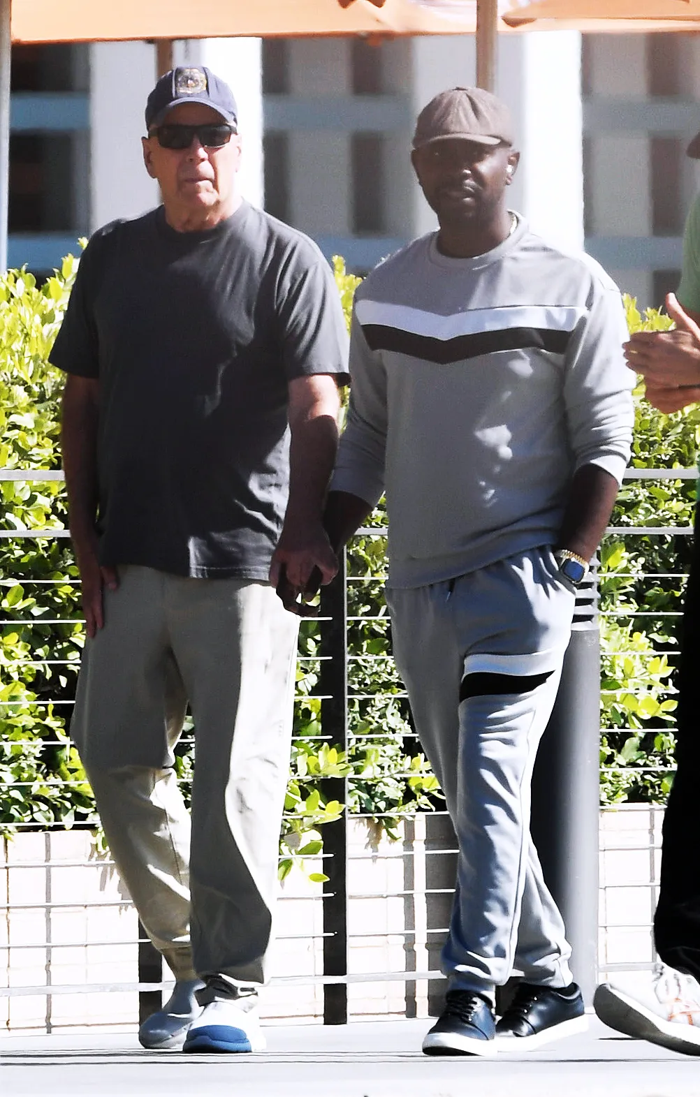 Bruce Willis demenciája annyira előrehaladott, hogy a színésznek most már 24 órás szakápolásra van szüksége