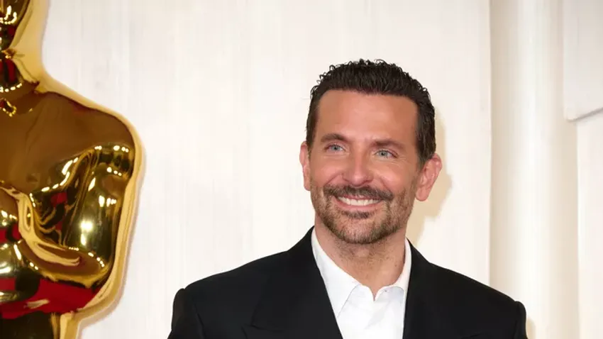 Bradley Cooper 51 éves lett