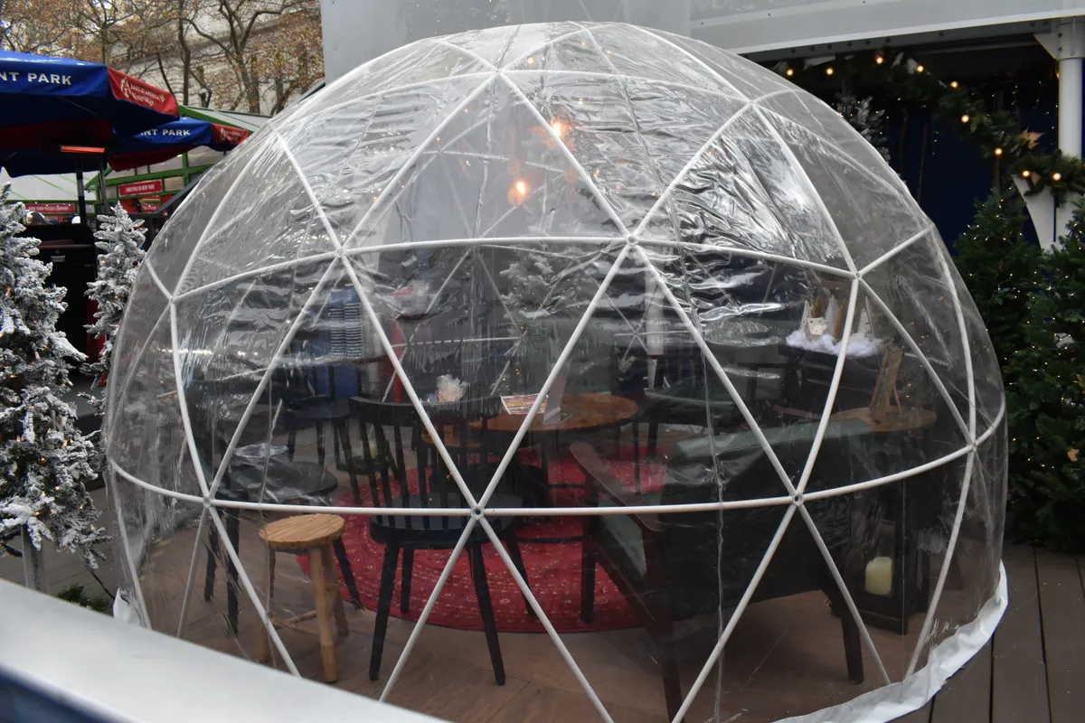 Fűtött iglu Budapesten