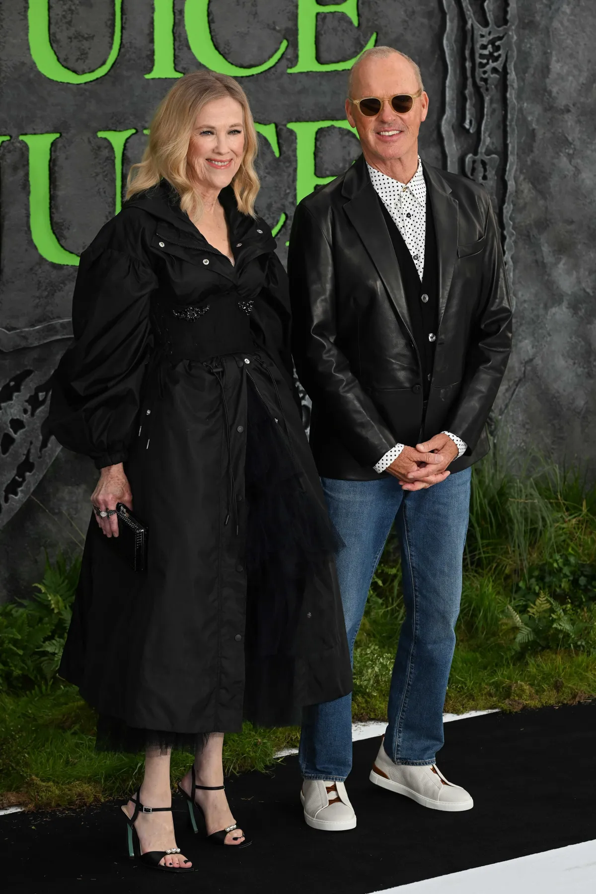 Catherine O'Hara és Michael Keaton a Beetlejuice 2024-es premierjén. 