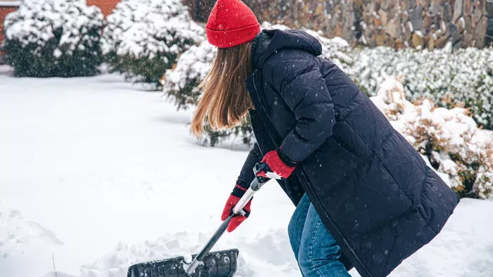 Még nem takarítottad le a járdád? Büntethetnek érte!