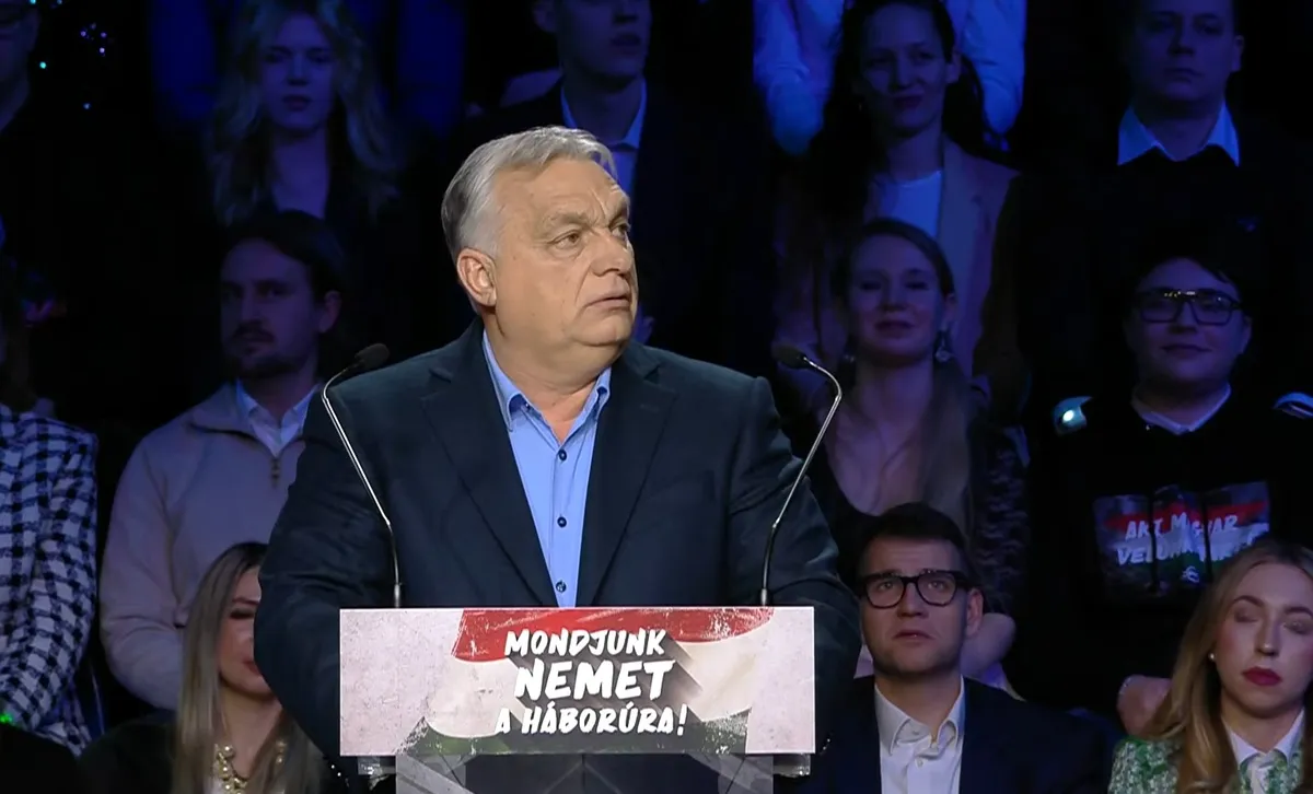 Orbán Viktor a kaposvári Háborúellenes Gyűlésen kiemelte, az összes európai országétól eltérő nemzeti keresztény alkotmányunk van