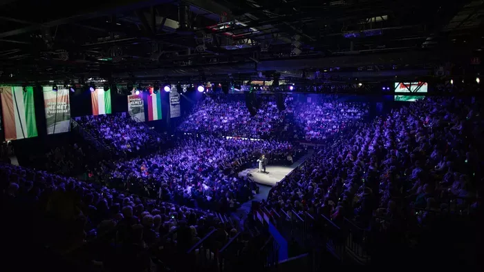 Háborúellenes Gyűlés – Orbán Viktor: Ez fűszeres lett