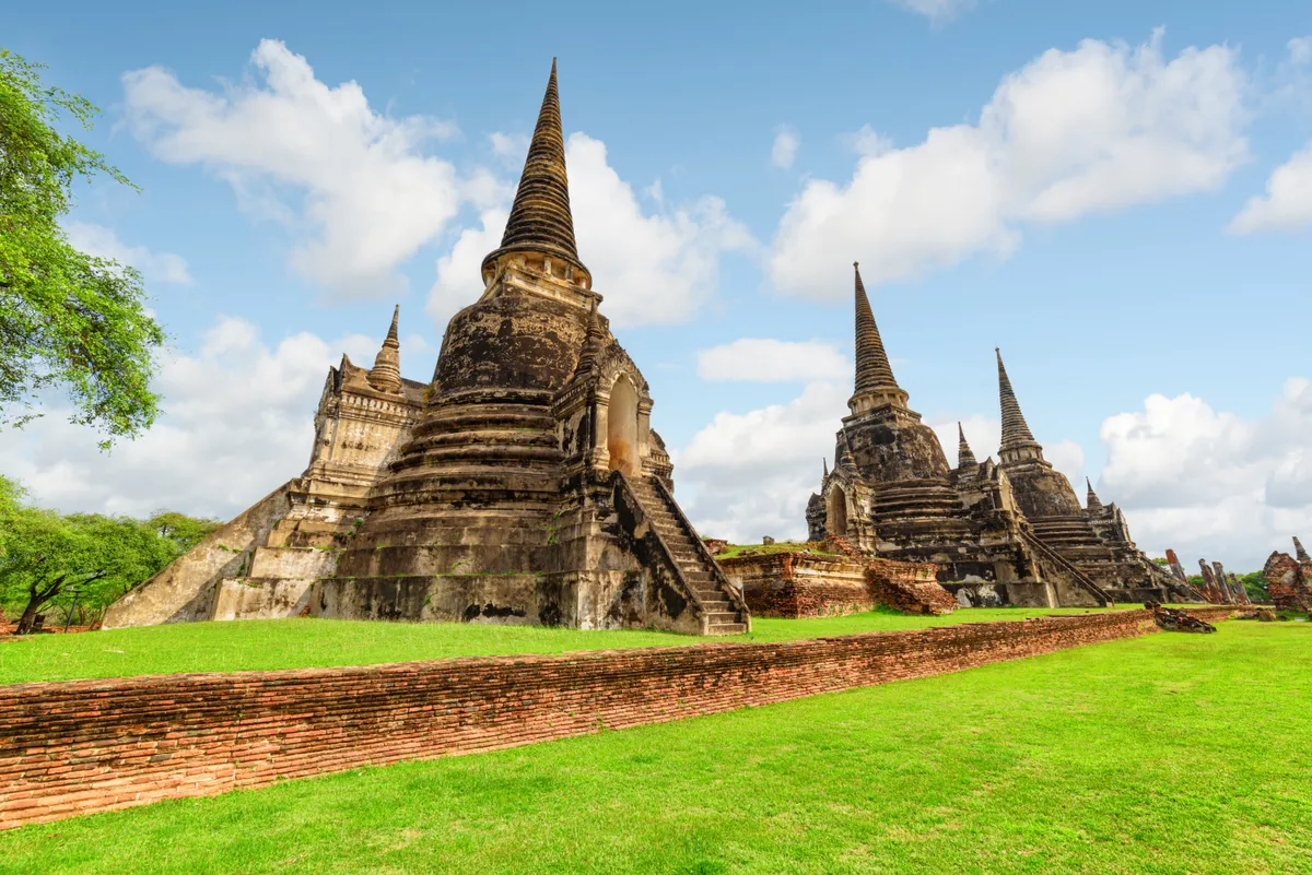 A thaiföldi Ayuthaya romvárosa. 