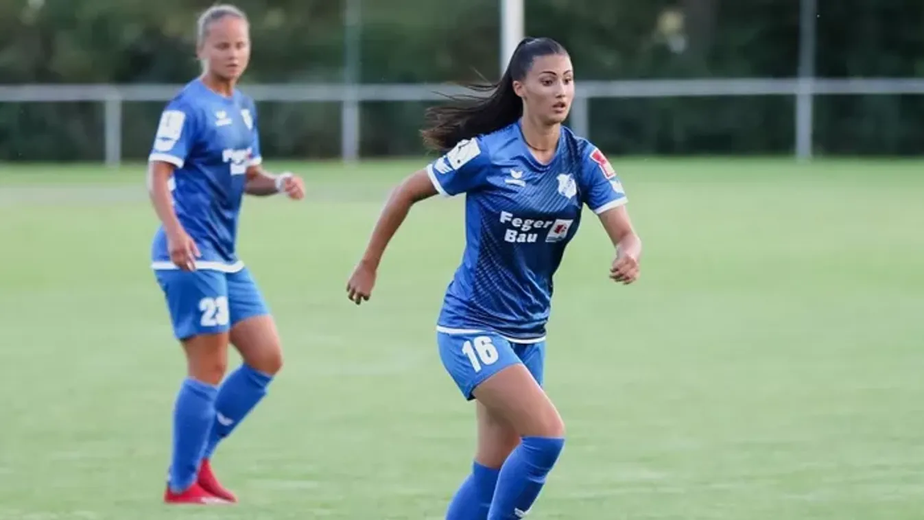 Nem tudod levenni róla a szemed, vadító felsőben pózol Süle Dóra