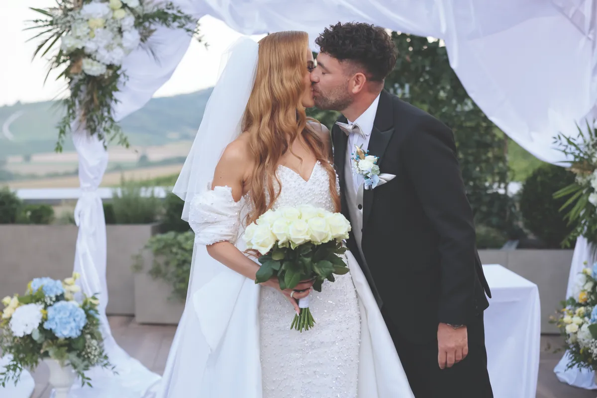 hot! magazin hétfői feltöltések: Hajdú Péter, Krausz Gábor, Aurelio, Csomor Csilla