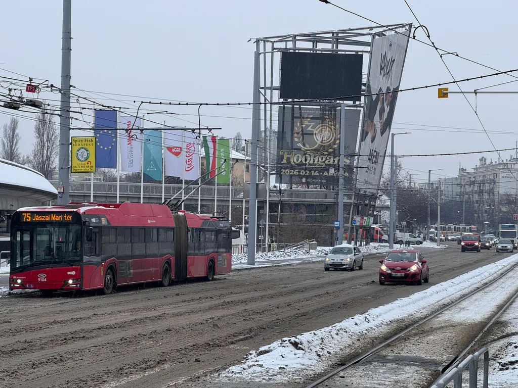 Budapesten nem sikerült megtakarítani az utakat