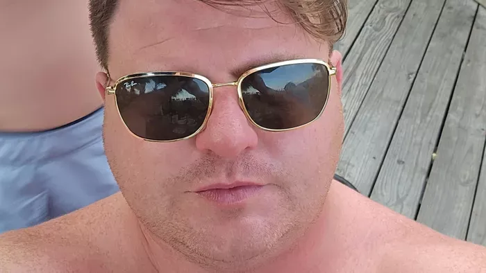 „Az apám a szemeim előtt halt meg”