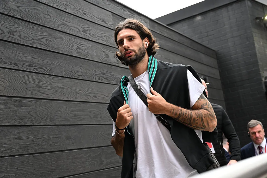 Szoboszlai Dominik focistának és modellnek is helytáll