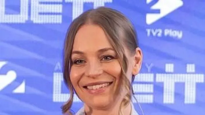 Szétnyílt a felső: megvillantotta tökéletes testét Iszak Eszti