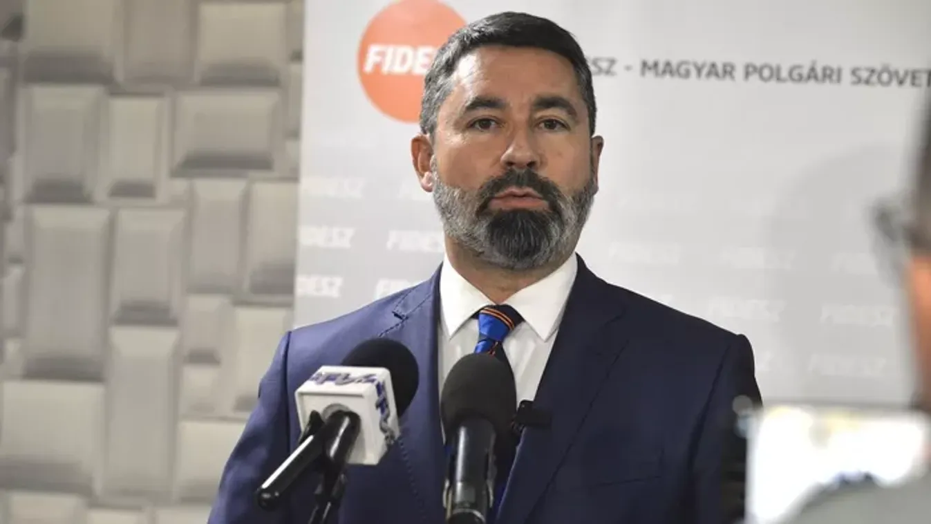 Hidvéghi Balázs: "A Tisza ismét elárulta magát, a párt Brüsszel bábja"