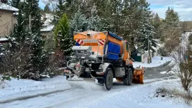 Megérkezett a havazás: Így vezess jól télen, hóban!