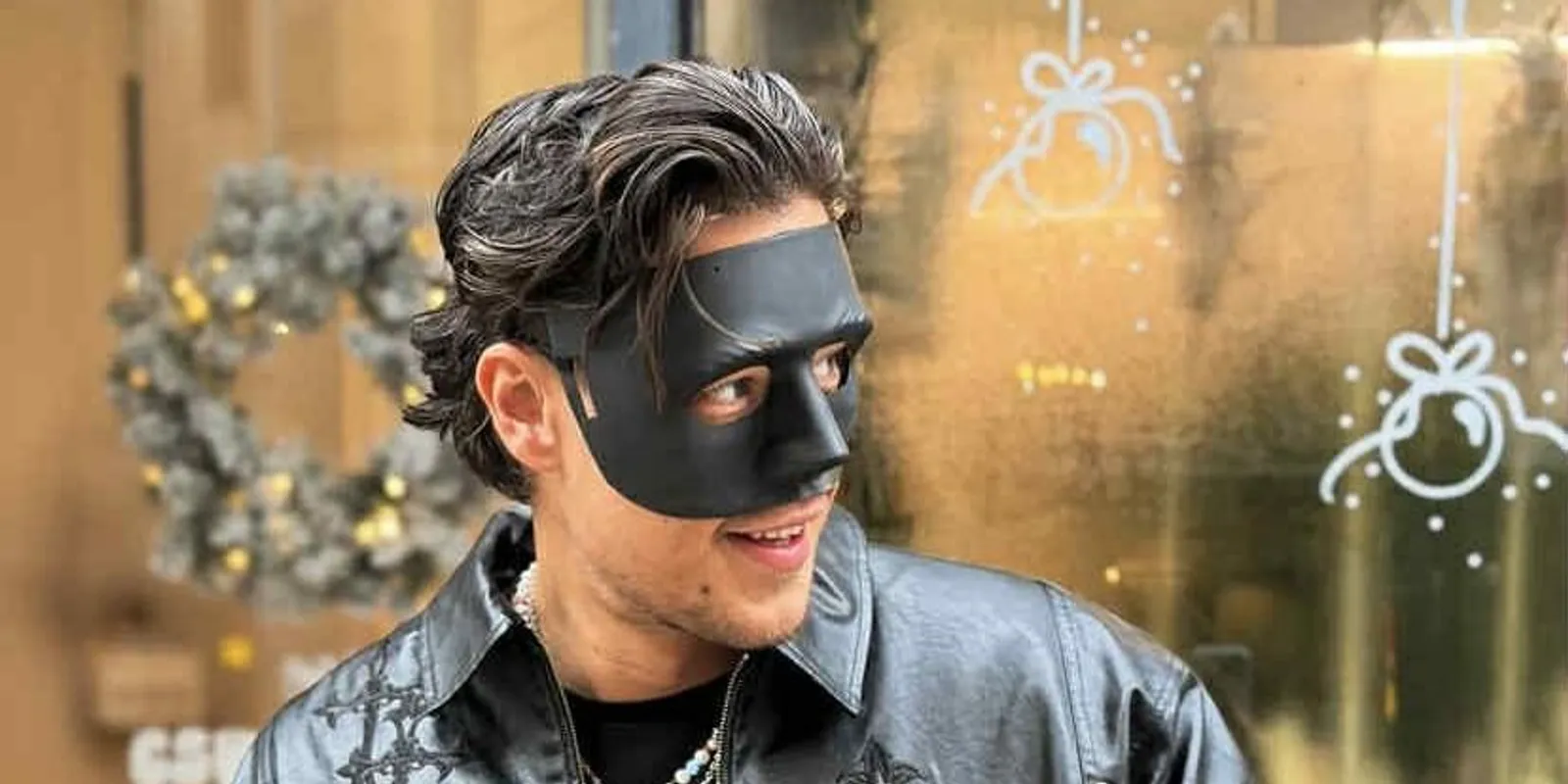 T. Danny vajon megműttette az orrát?