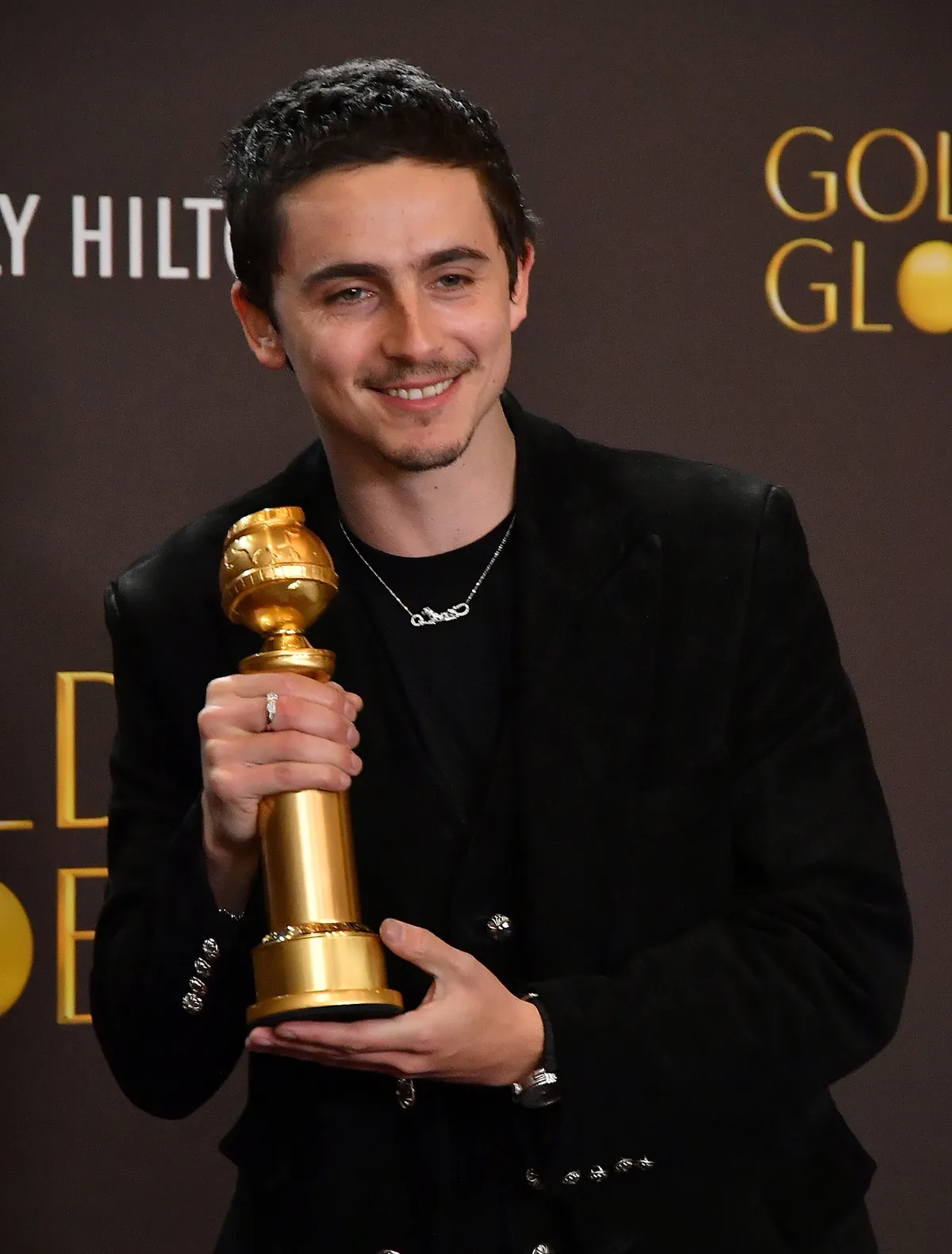 Timothée Chalamet a Golden Globe-díjával