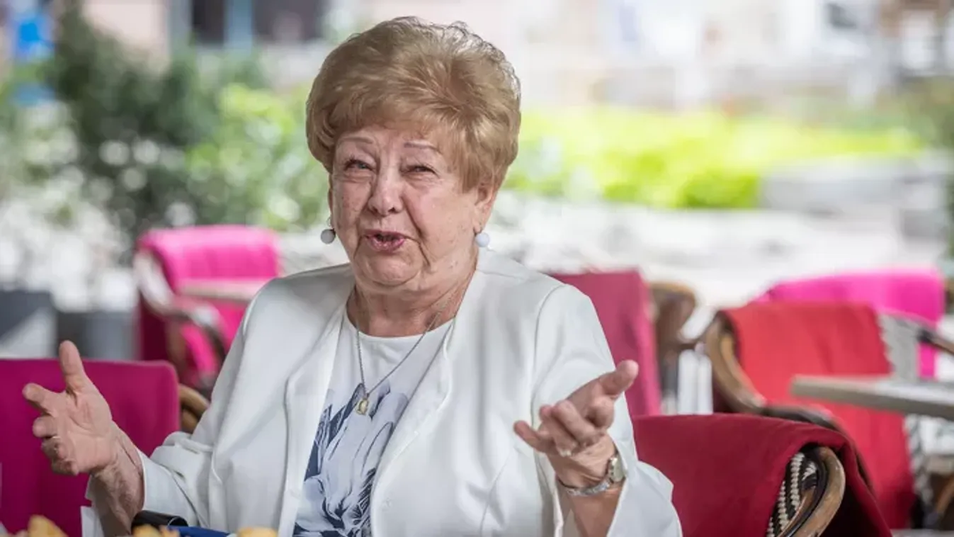 Újabb balesete után pokoli fájdalmakkal küzd Pásztor Erzsi: "Infúziót fognak nekem bekötni!"