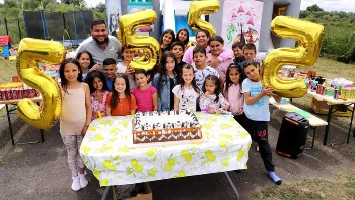 Galamb Alex megmutatta, így készül az egyszerű hókifli