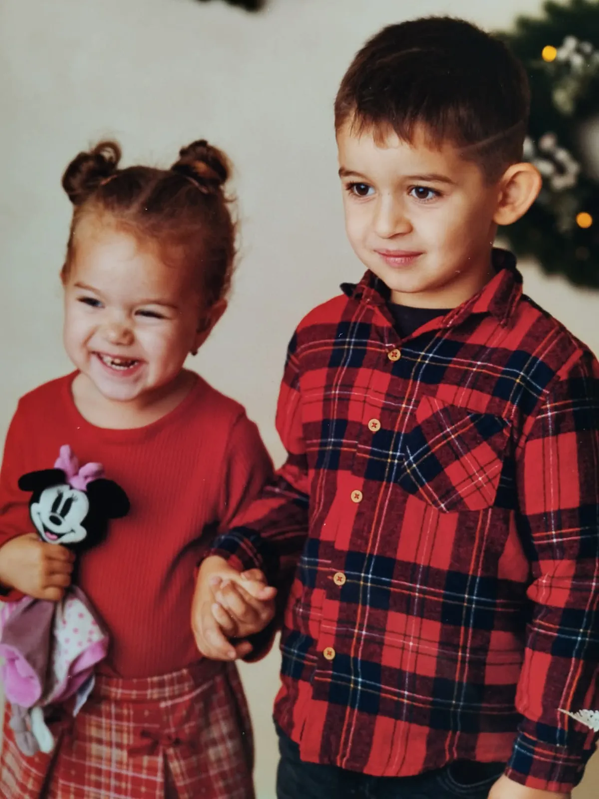 Aletta bátyjával, Alennel