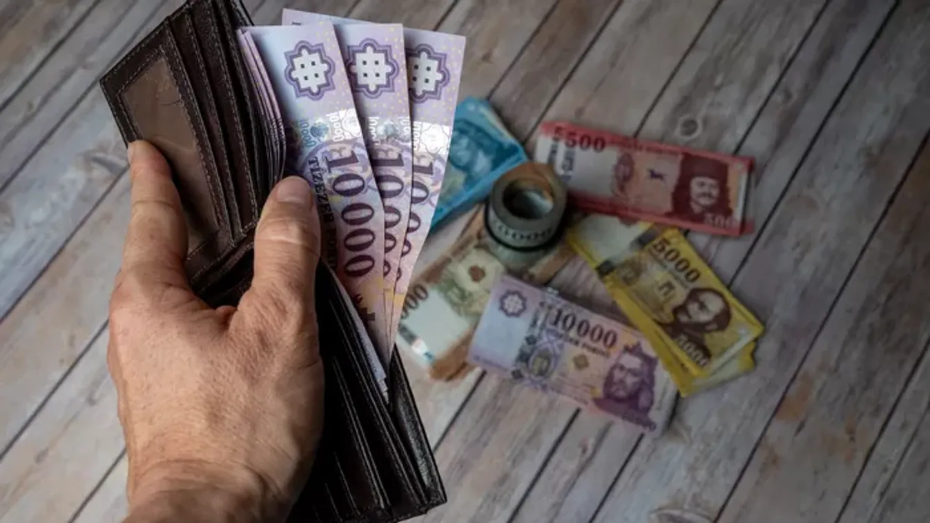 Így változnak a nyugdíj igénylés feltételei 2026-ban a szakértő szerint