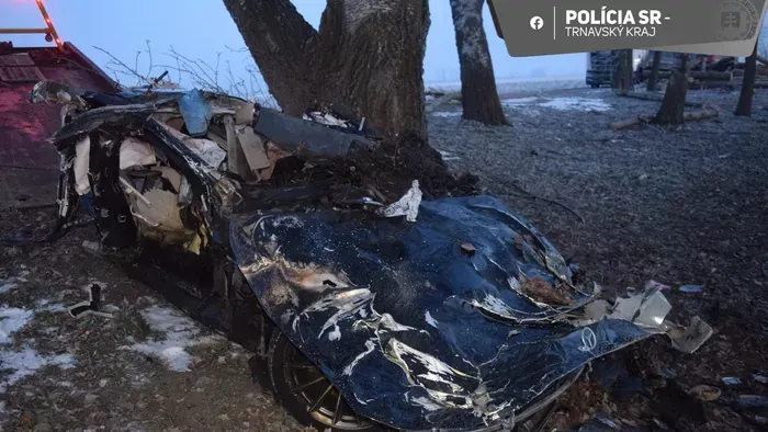 Jákli Mónika autója