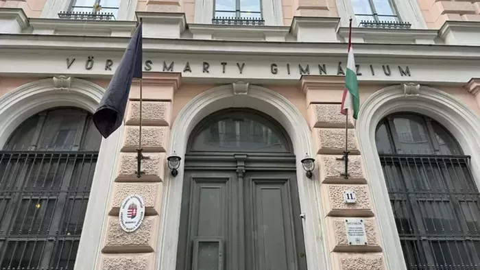 Szívszorító sorokkal búcsúzik Egressy Mátyás gimnáziuma