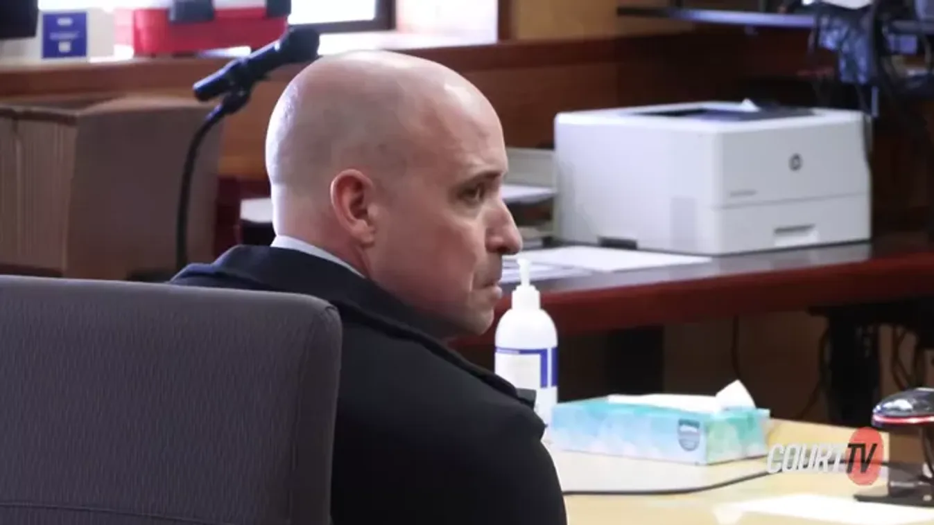 „Megszállottja volt” – Megfojtotta feleségét, majd hazudott a haláláról a tűzoltó