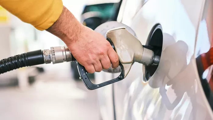 Jobb lesz feltankolni: tovább emelkedhet az üzemanyag ára