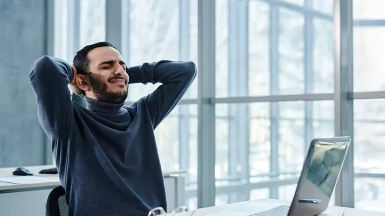 Felmondjak vagy maradjak? A kérdés, amit szinte mindenki túl sokáig halogat